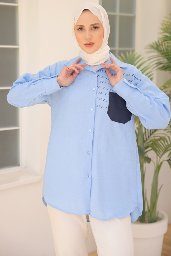 BNG قميص نسائي بجيوب مطرزة أزرق فاتح - كليرمونت