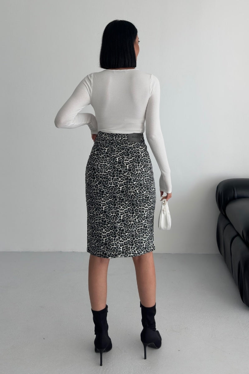 XLJ Mid Length Skirt - Chernihiv