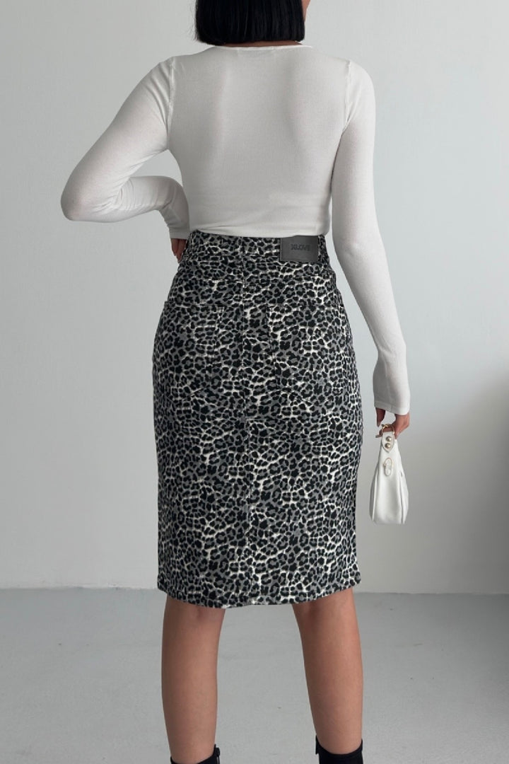 XLJ Mid Length Skirt - Chernihiv