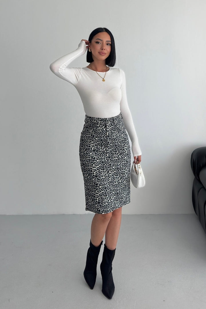 XLJ Mid Length Skirt - Chernihiv