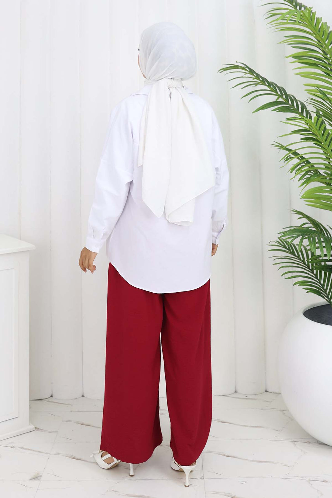 BNG Women Wide Leg Pleated Pants Burgundy 6718 - Sokhumi