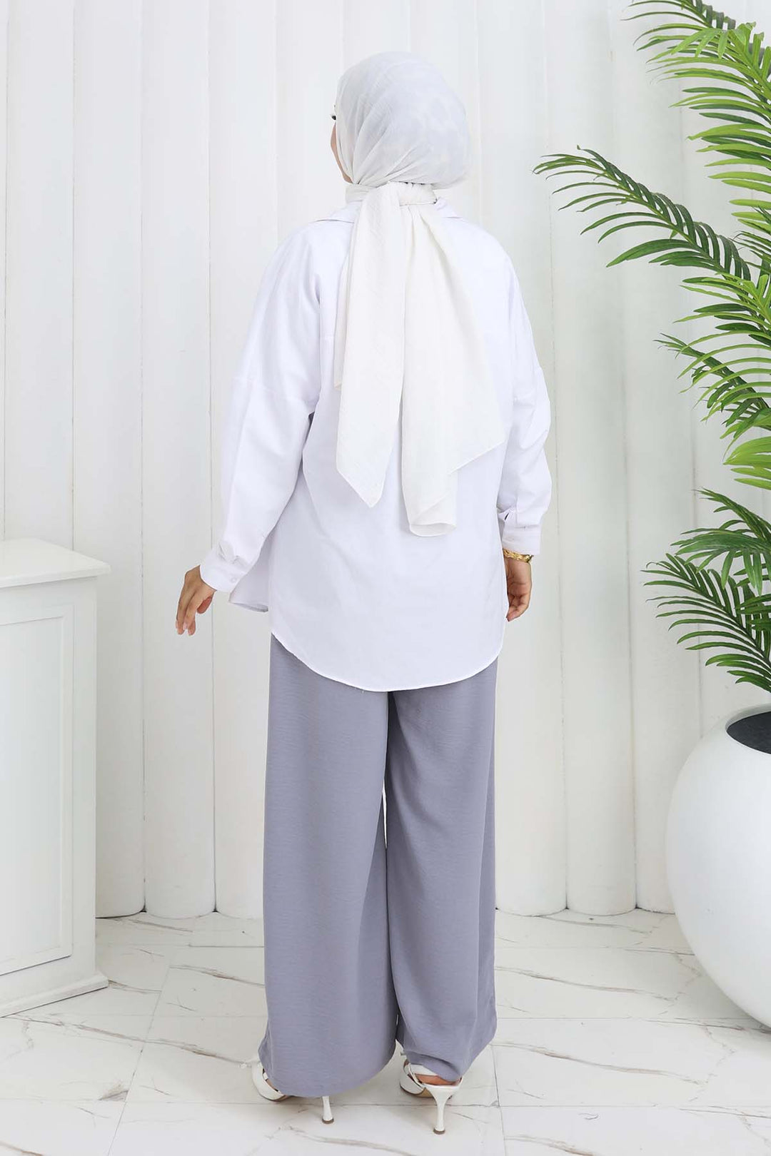 BNG Women Wide Leg Pleated Pants Gray 6718 - Zugdidi