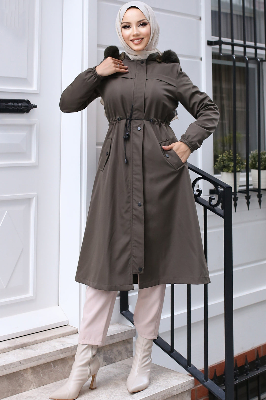 BNG Women Fur Collar Bonded Jacket with Plush Lining Khaki - Muskogee