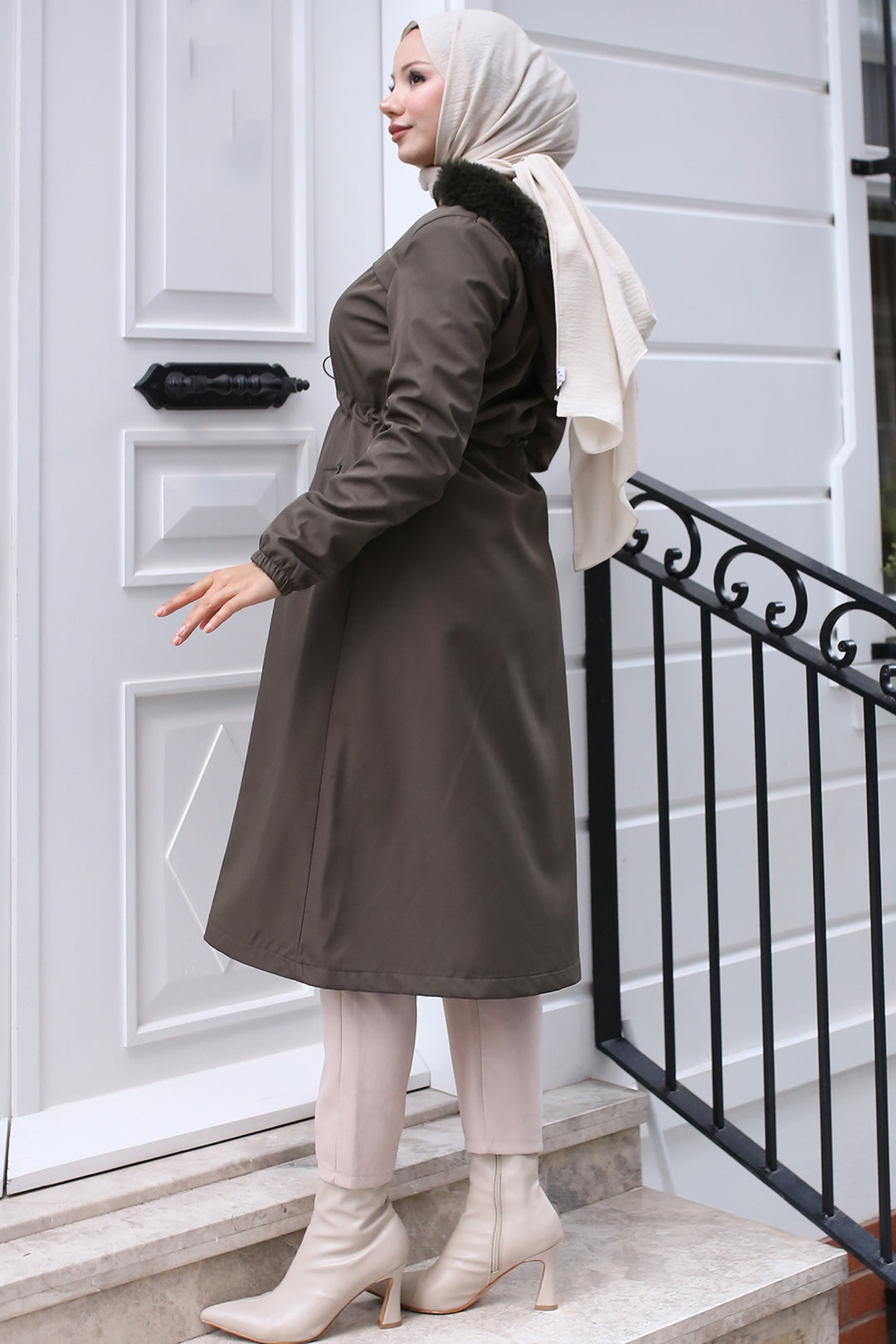 BNG Women Fur Collar Bonded Jacket with Plush Lining Khaki - Muskogee