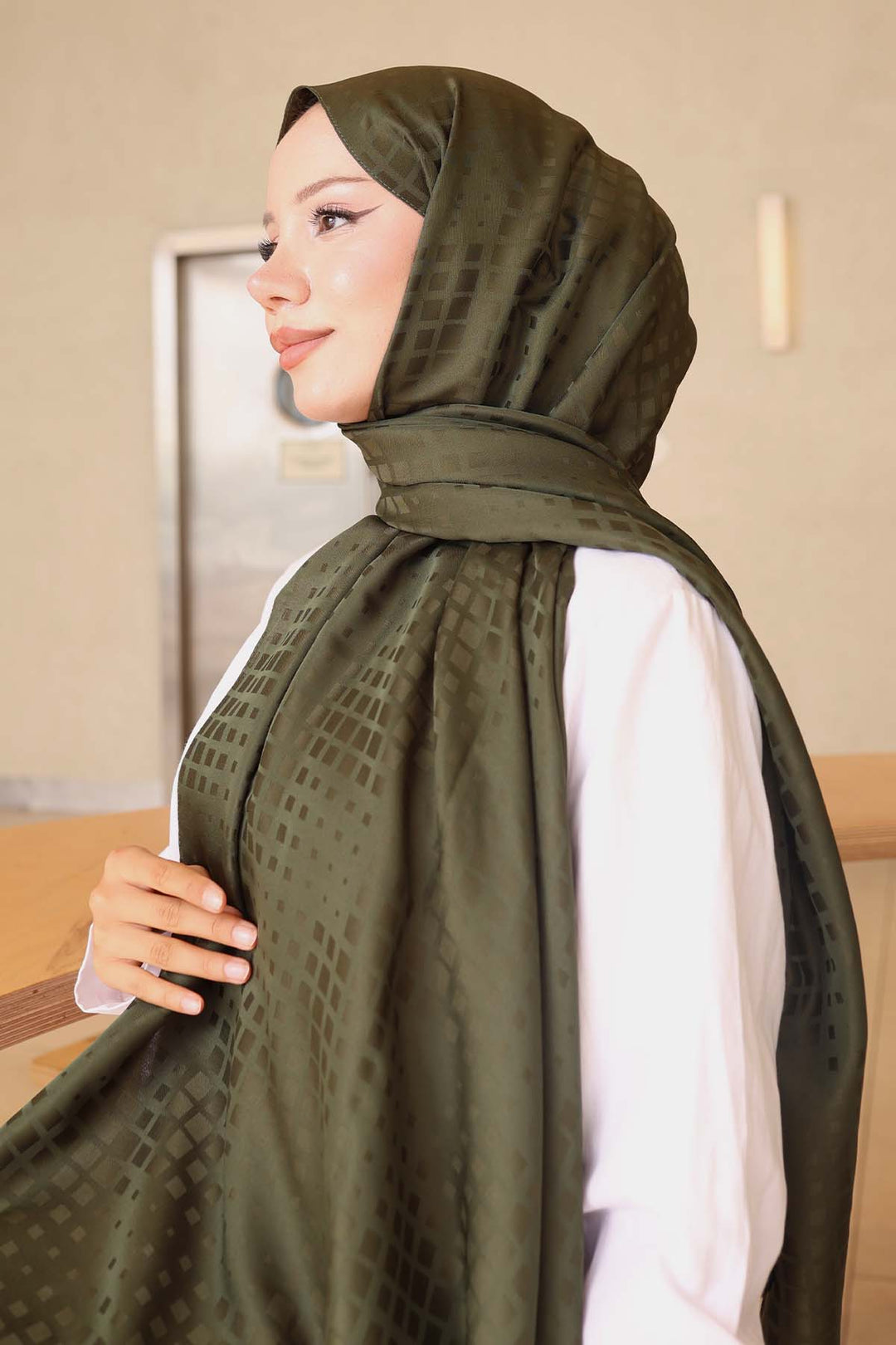 BNG Women Patterned Jacquard Shawl Khaki İpk107 - Owasso