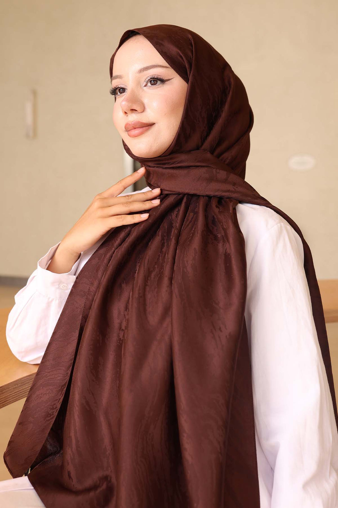 BNG Women Patterned Jacquard Shawl Brown İpk109 - Reston