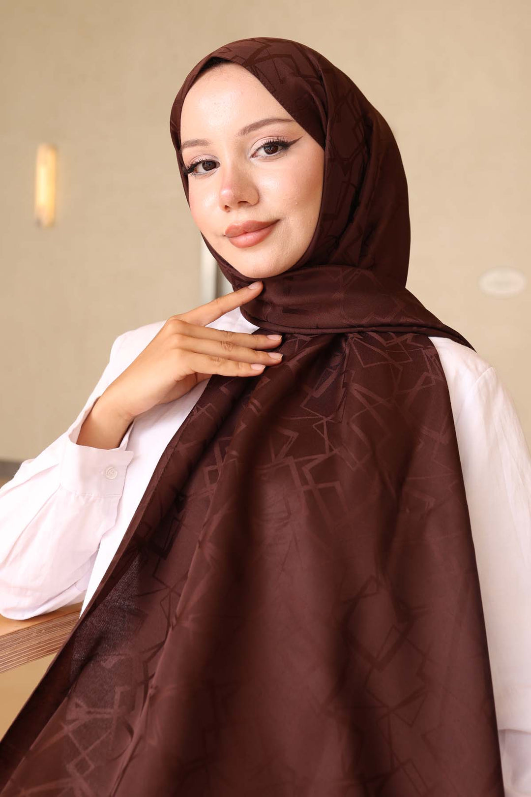 BNG Women Patterned Jacquard Shawl Brown İpk110 - Gilroy