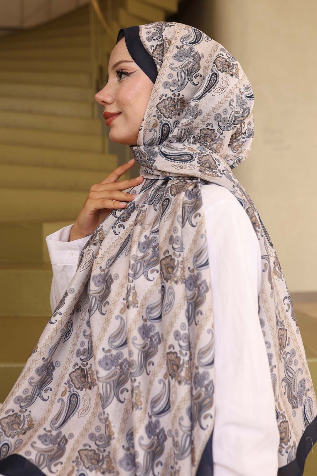 BNG Women Etnik Desenli Şal Taş-Lacivert İpk115  - Edmond