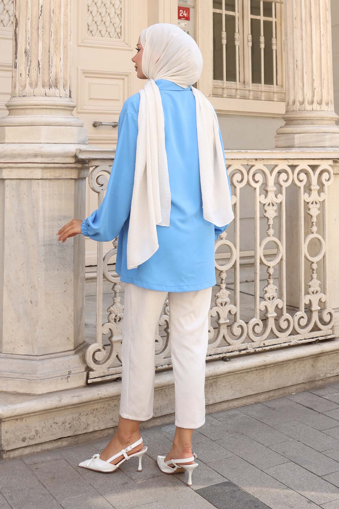 BNG Women Short Blue Waist Ruffled Zippered Cape 3243 - Mission Viejo