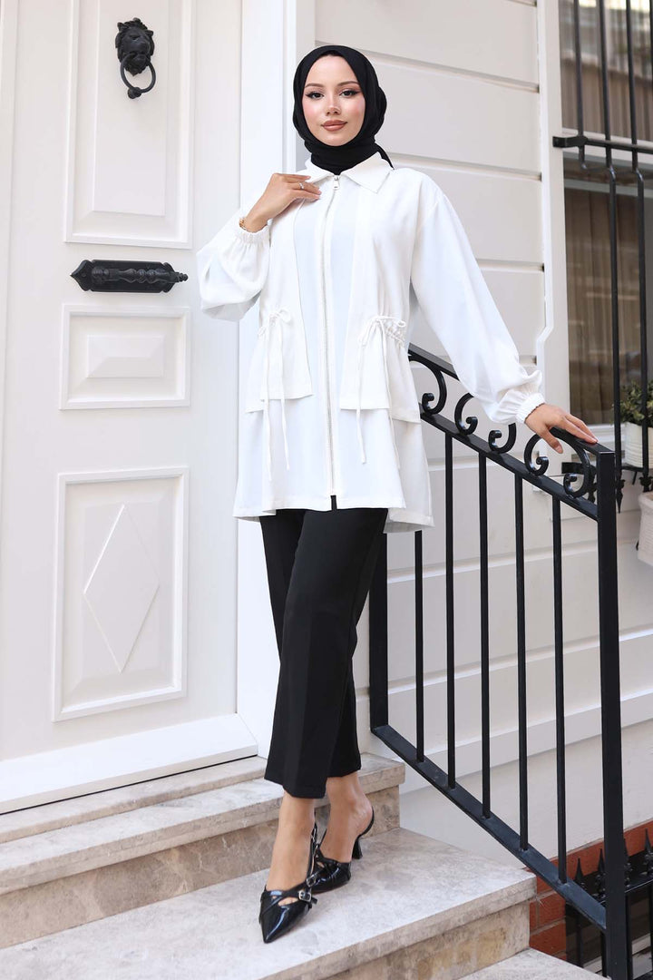 BNG Women Short Waist Zippered Cap White 3243 - Siegburg