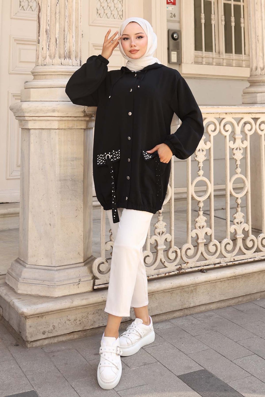 BNG Women Pockets Stone Detailed Buttoned Short Coat Black 3241 - Bradford