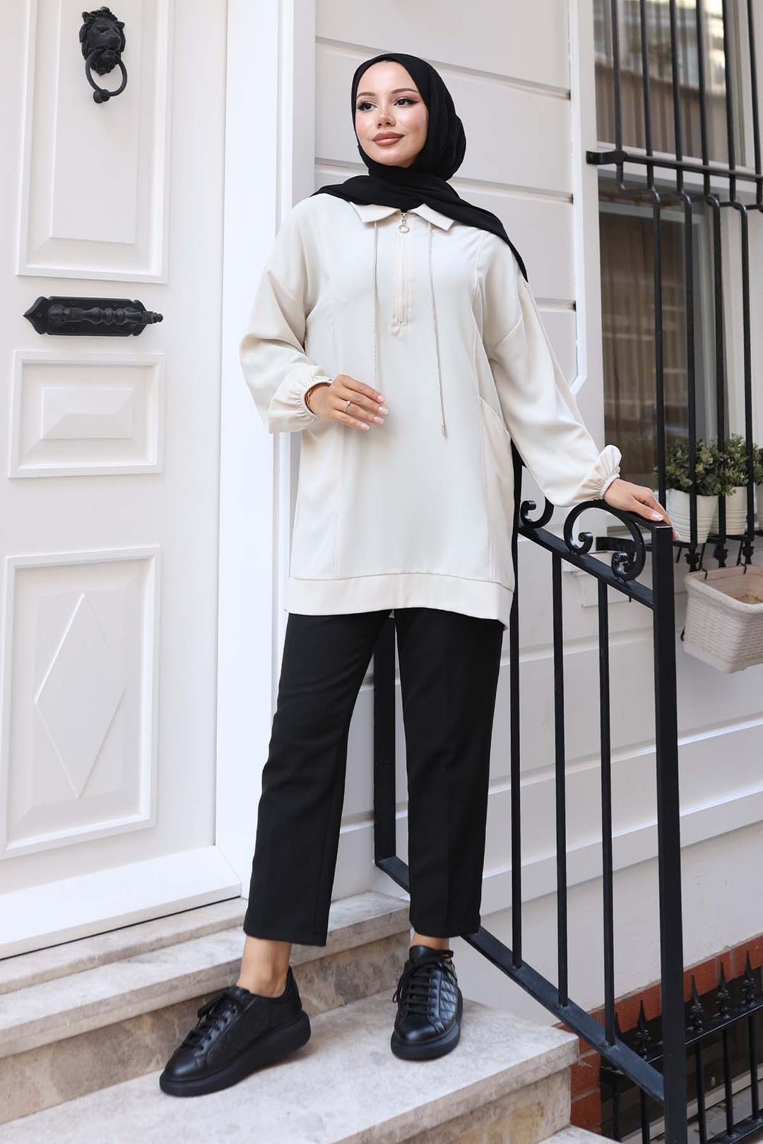 BNG Women İp Detaylı Yarım Fermuarlı Tesettür Tunik Taş Rengi 3190 - Newark