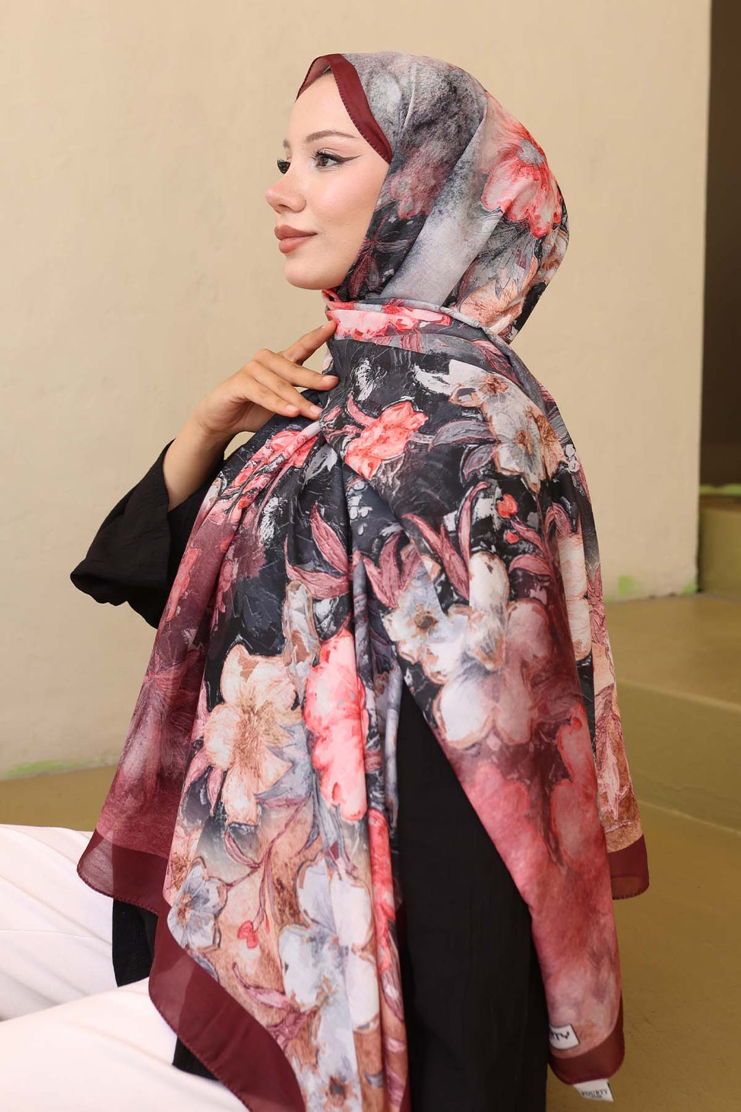 BNG Women Patterned Scarf Burgundy Frt105 - Langenhagen