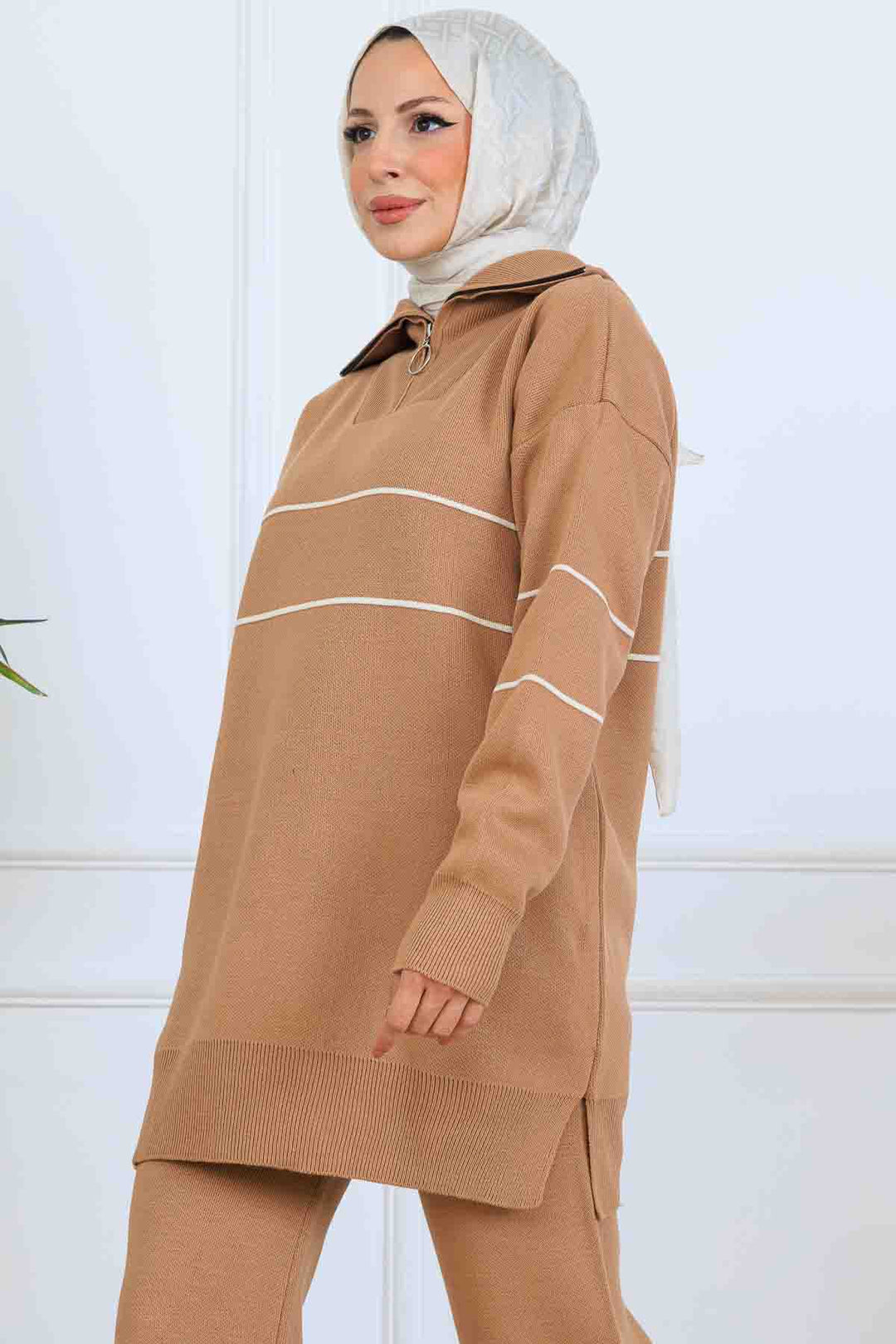 BNG Women Yakası Fermuarlı Şeritli Triko Takım S1050 Vizon - Makiivka