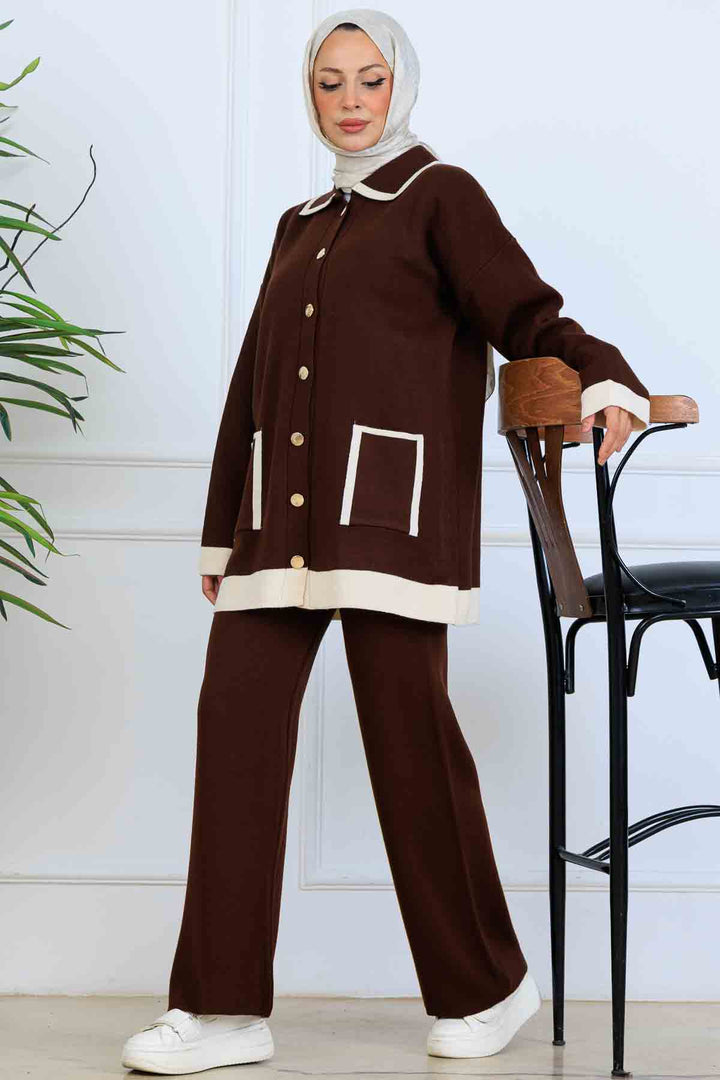 BNG Women Düğmeli Çizgi Detaylı Triko Takım S1043 Kahverengi - Villajoyosa