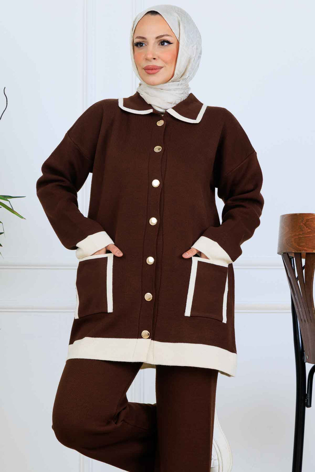 BNG Women Düğmeli Çizgi Detaylı Triko Takım S1043 Kahverengi - Villajoyosa