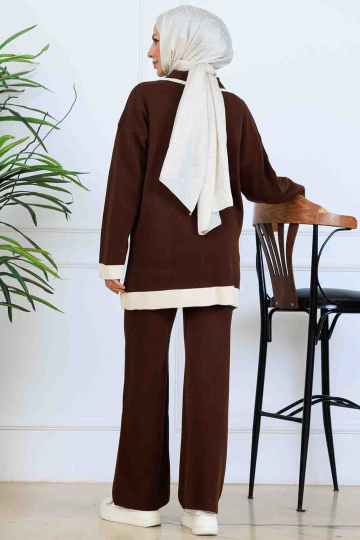 BNG Women Düğmeli Çizgi Detaylı Triko Takım S1043 Kahverengi - Villajoyosa