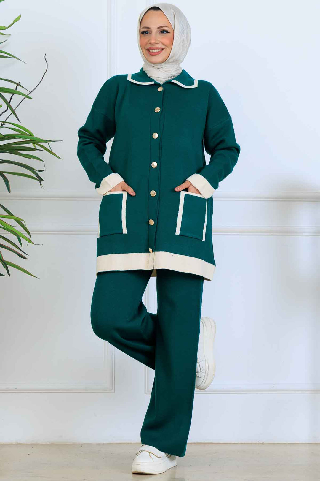 BNG Women Düğmeli Çizgi Detaylı Triko Takım S1043 Zümrüt Yeşili - Port Macquarie