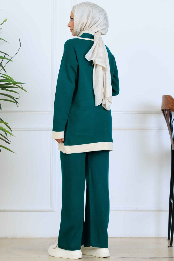 BNG Women Düğmeli Çizgi Detaylı Triko Takım S1043 Zümrüt Yeşili - Port Macquarie