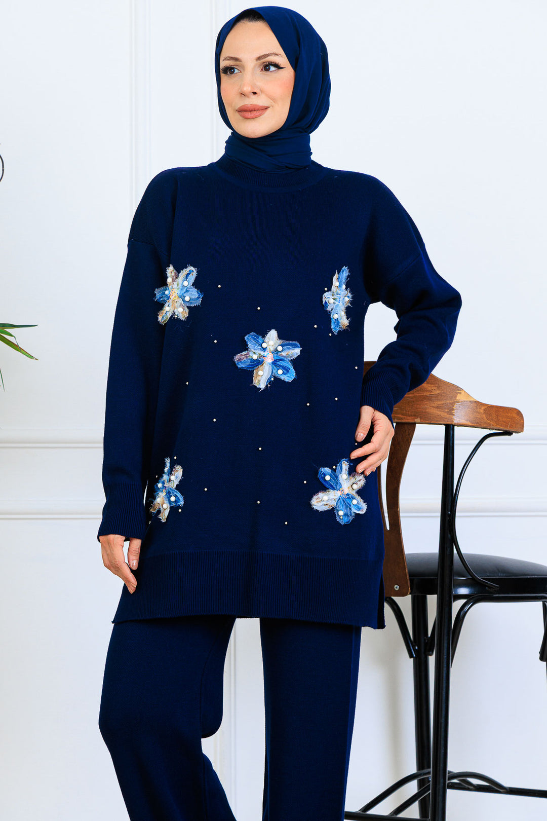 BNG Women Floral Knit Set S1006 Navy - Leominster