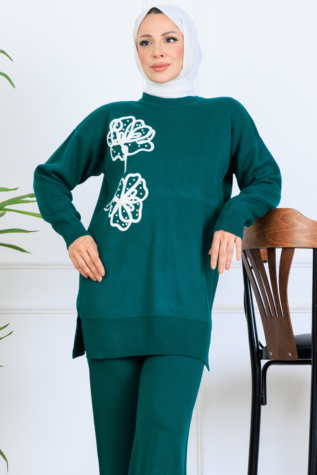 BNG Women Nakış İşleme Detaylı Triko Takım S1120 Zümrüt Yeşili - San Juan Despí