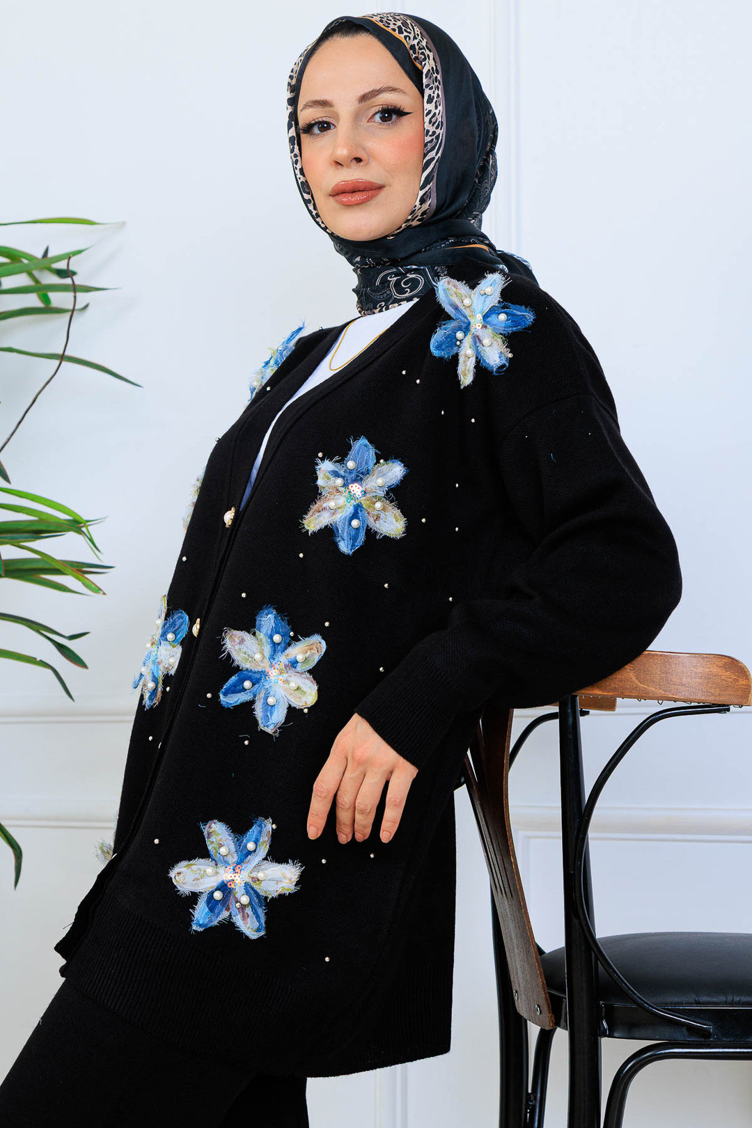 BNG Women Floral Knit Cardigan Set S1001 Black - Newark