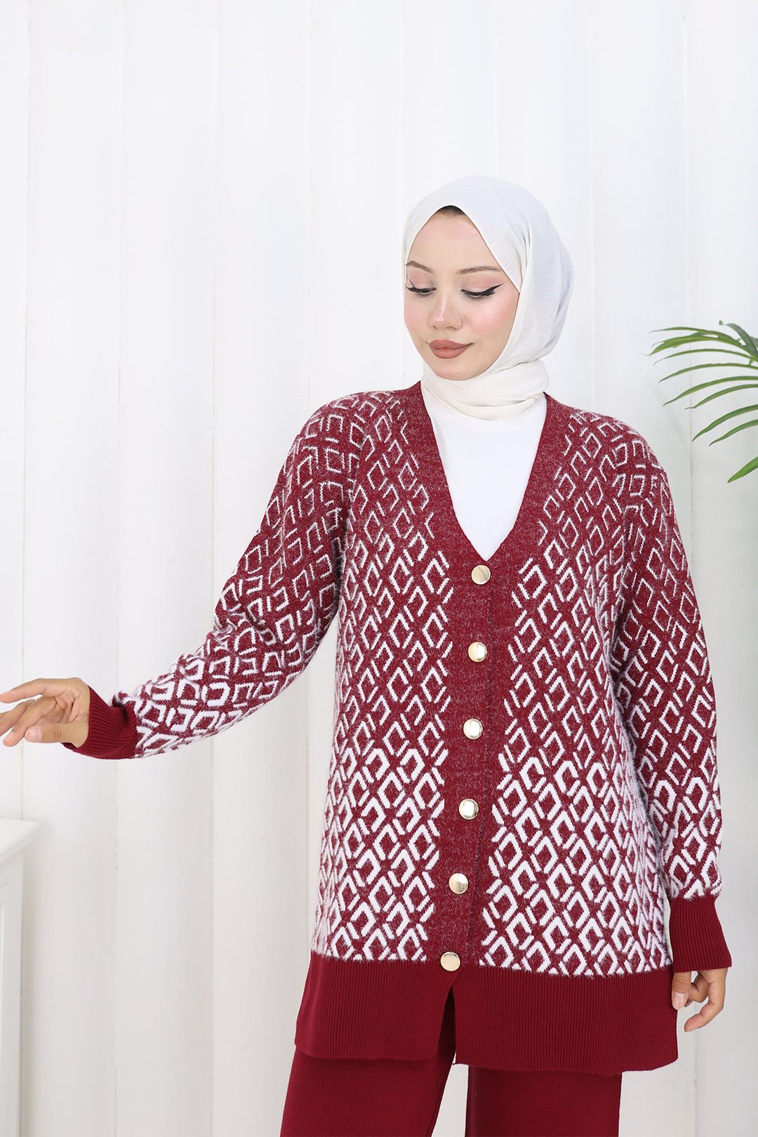 BNG Women Patterned Knit Cardigan Set S1044 Burgundy - Koblenz