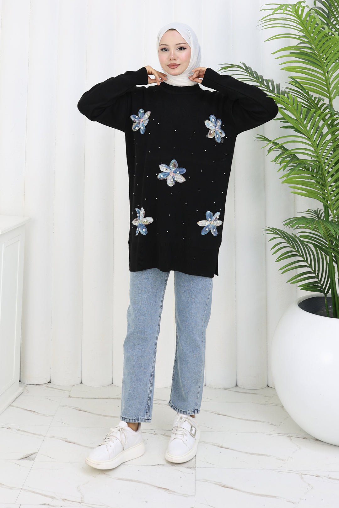 BNG Women Floral Knit Tunic S3010 Black - Elgin