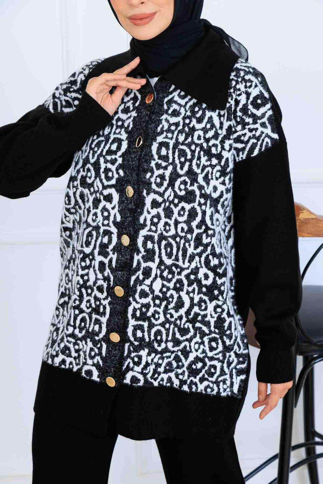 BNG Women Patterned Knitwear Set with Button Detail S1124 Black - Aliso Viejo