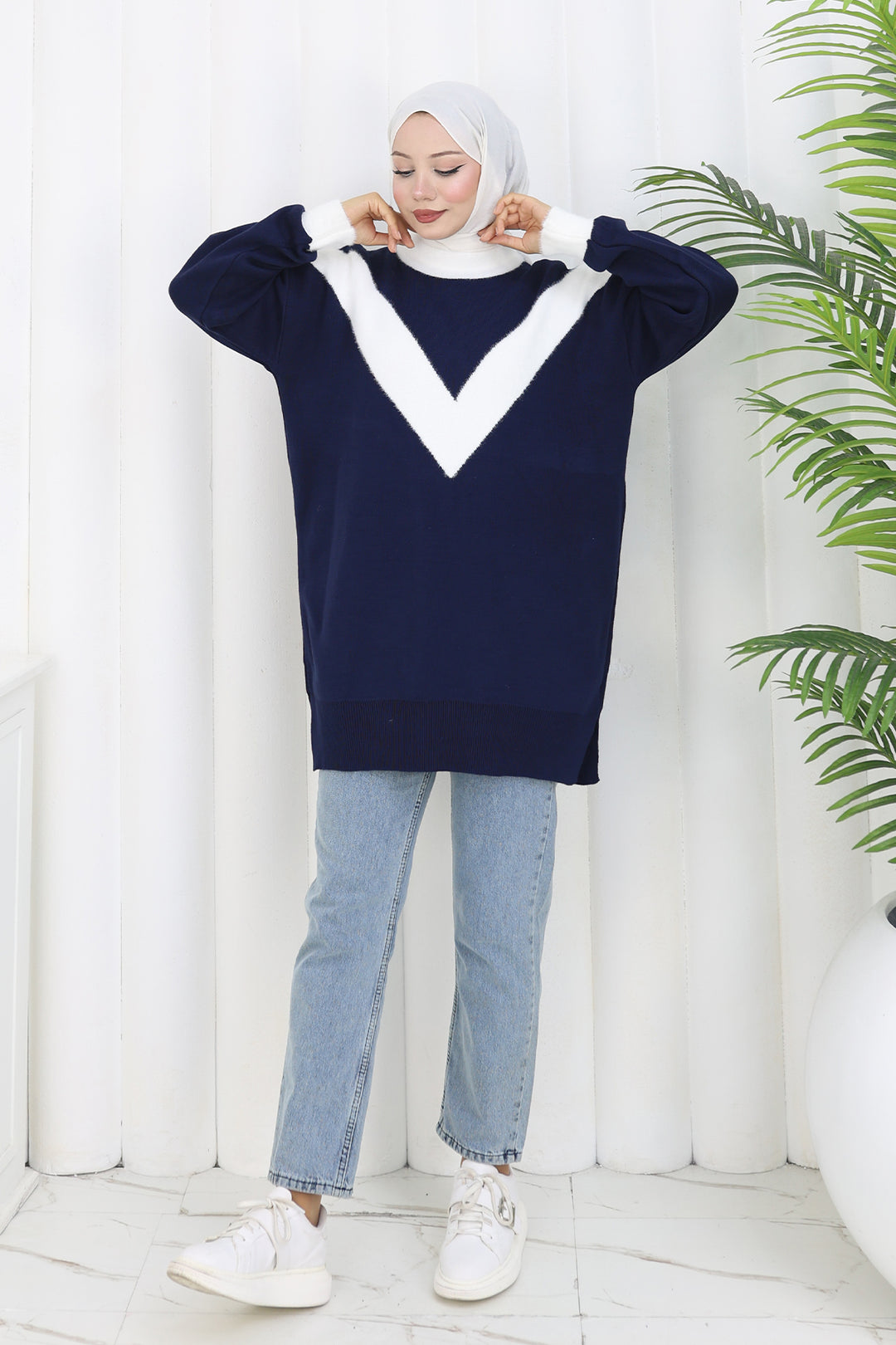 BNG Women Patterned Knit Tunic S3017 Navy - Virginia Beach