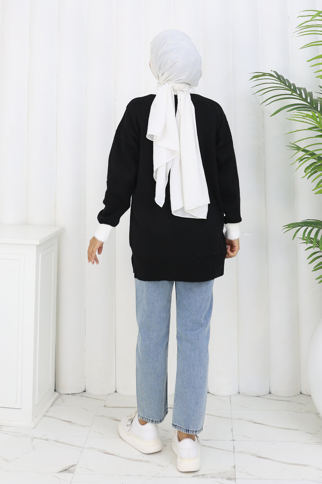 BNG Women Patterned Knit Tunic S3017 Black - Vigo