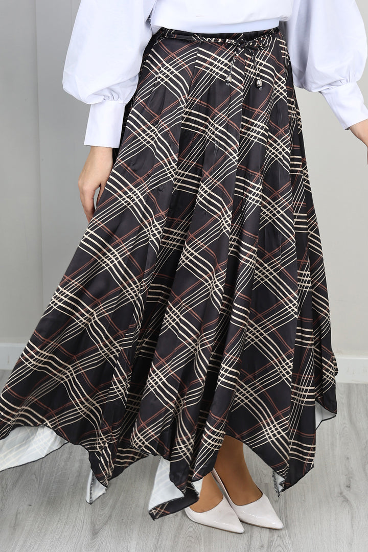 BNG Women Ekoseli Asimetrik Etek A60689 Siyah - Sudbury