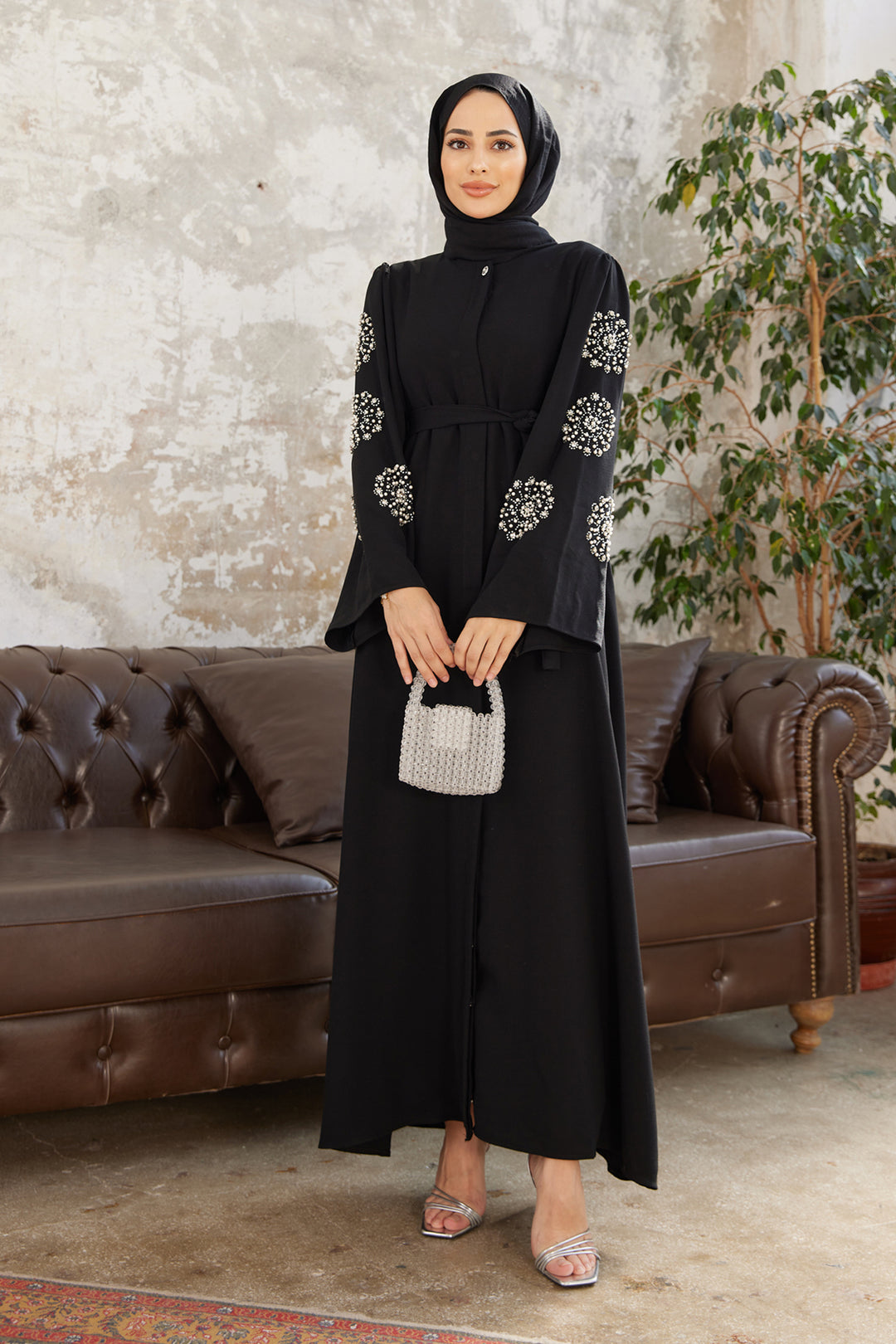 ZRF عباية نسائية بأكمام مطرزة - أسود - مورسيا
