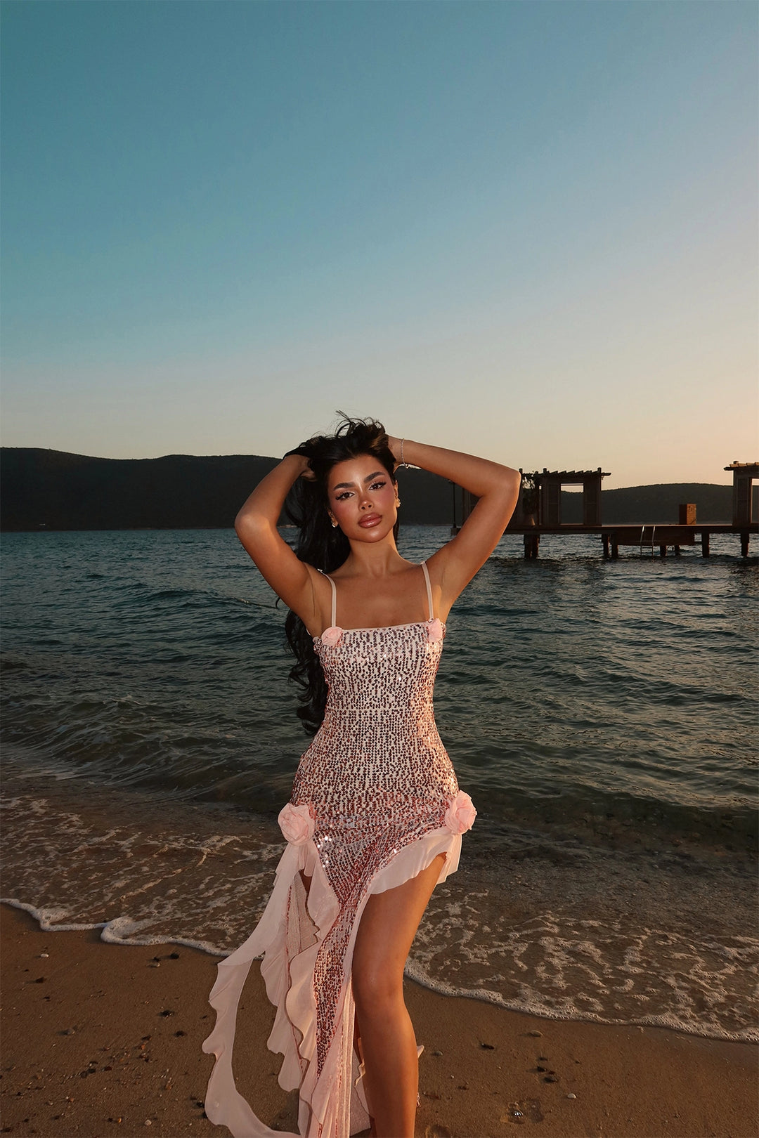 EYY Women Tozlu Paxton Payetli Uzun Yırtmaç Elbise - Pénjamo