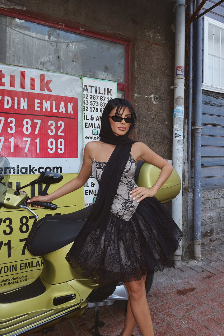 EYY Women Siyah Dantel Detaylı Askısız Mini Elbise - Pavia