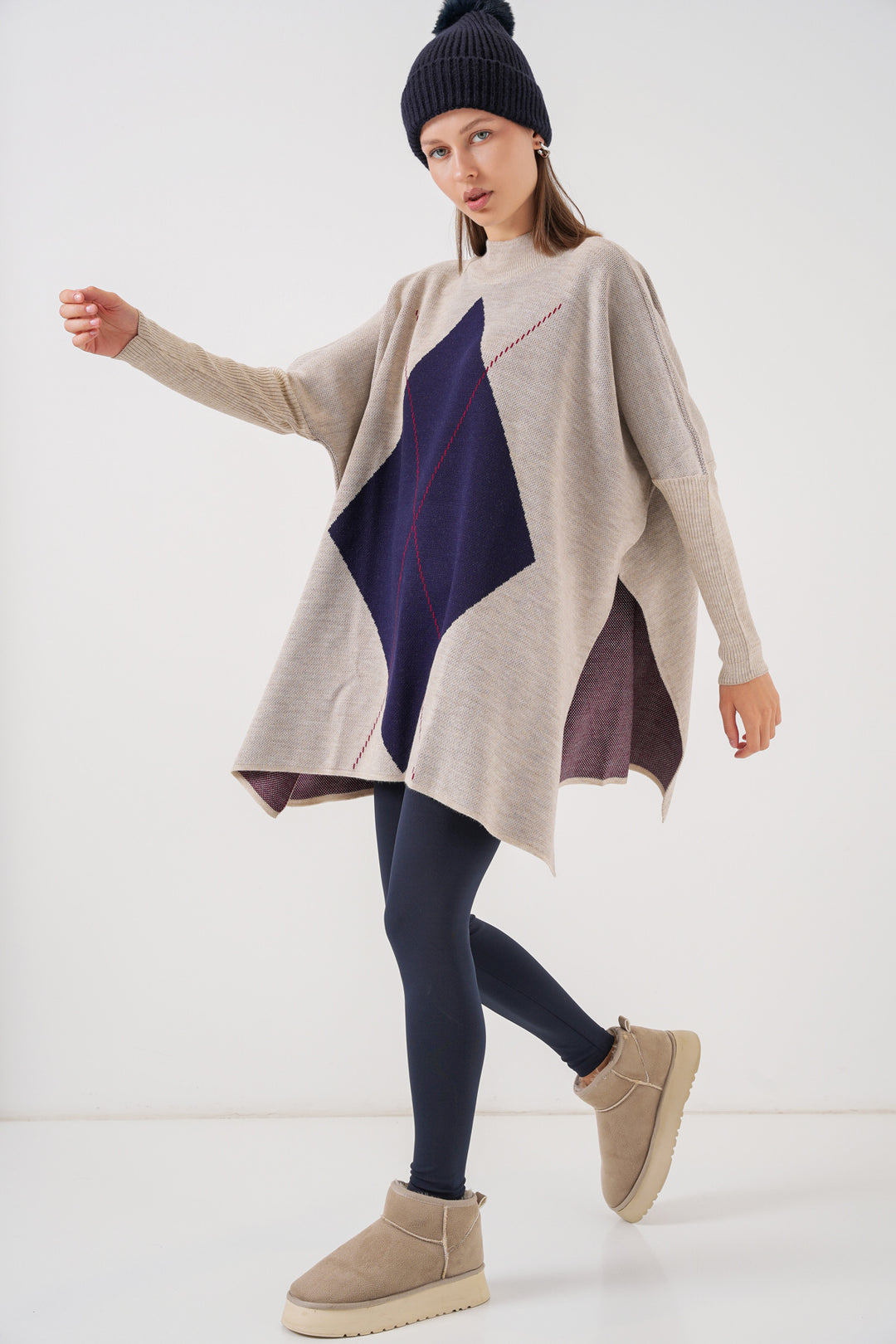 BGD Women Slit Poncho Sweater - OFF-WHITE - Aalst