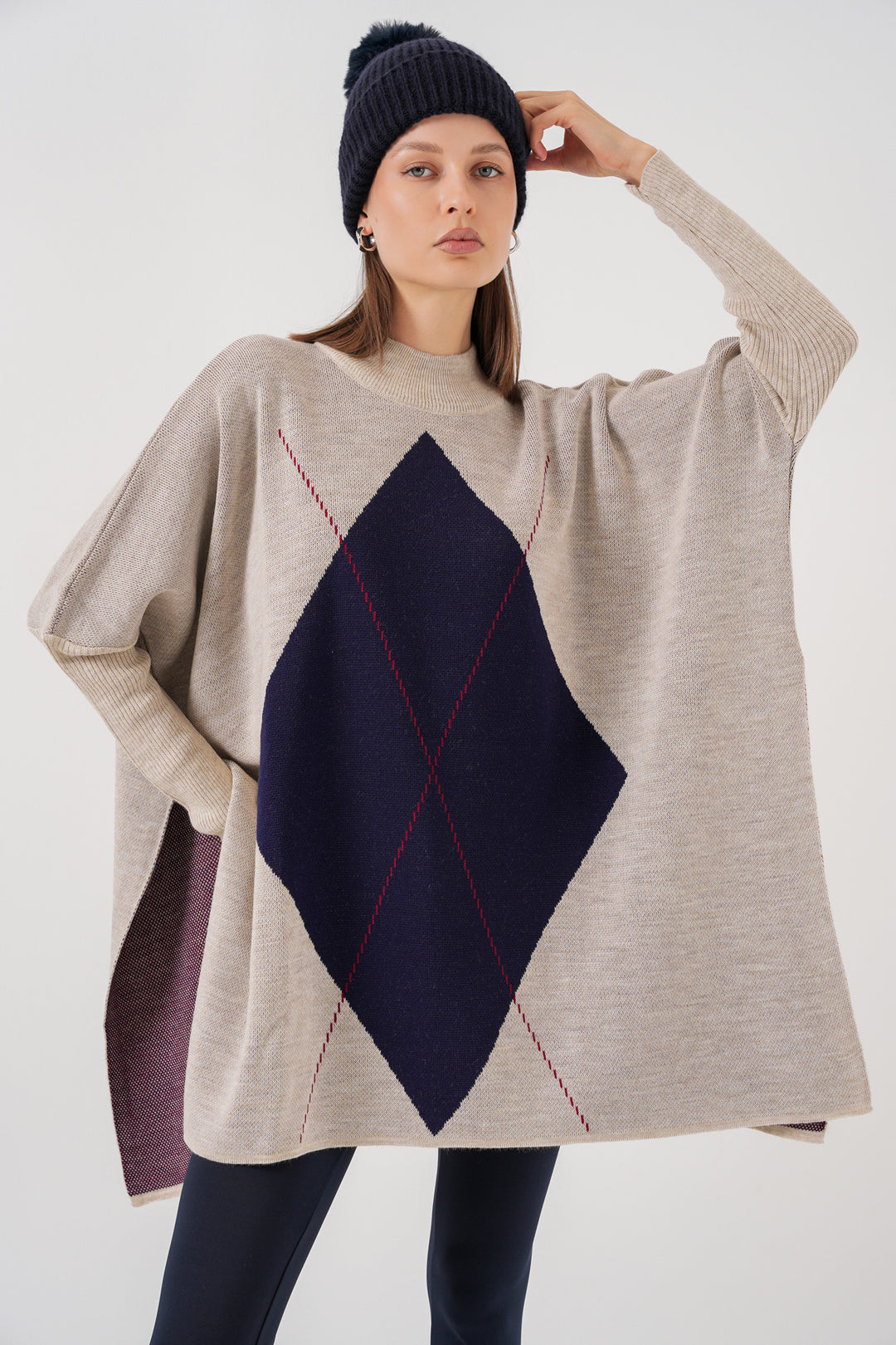 BGD Women Slit Poncho Sweater - OFF-WHITE - Aalst