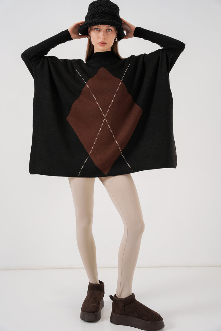 BGD Women Slit Poncho Sweater - Black - Dilbeek