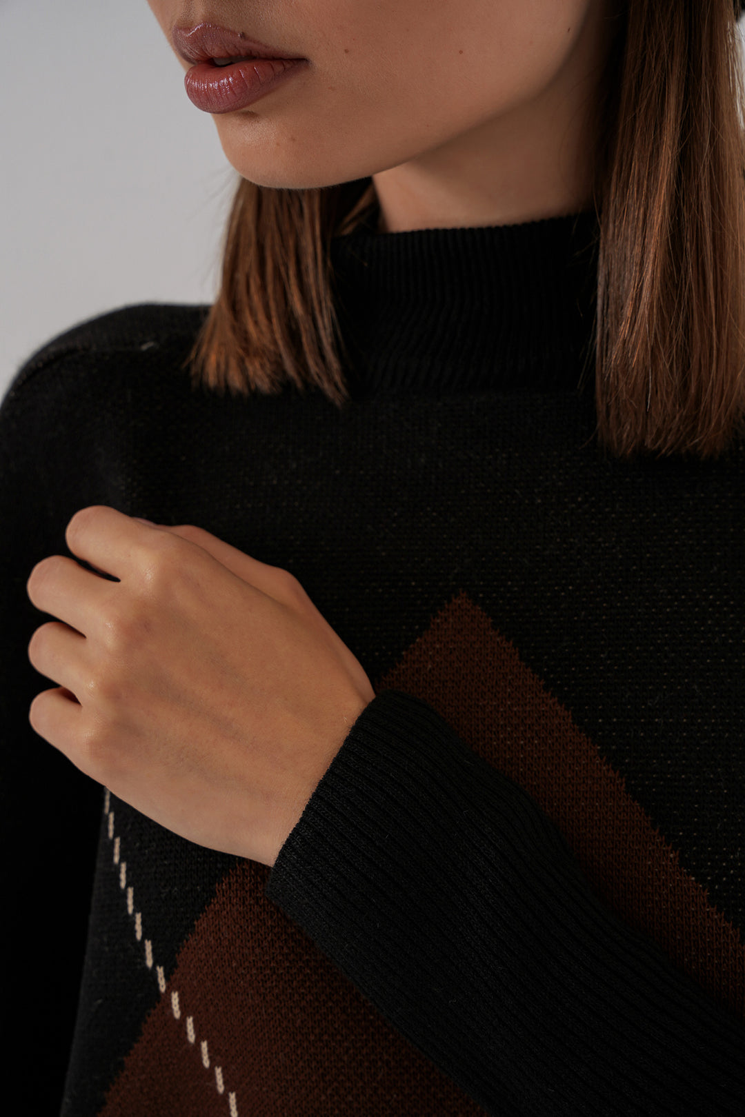 BGD Women Slit Poncho Sweater - Black - Dilbeek