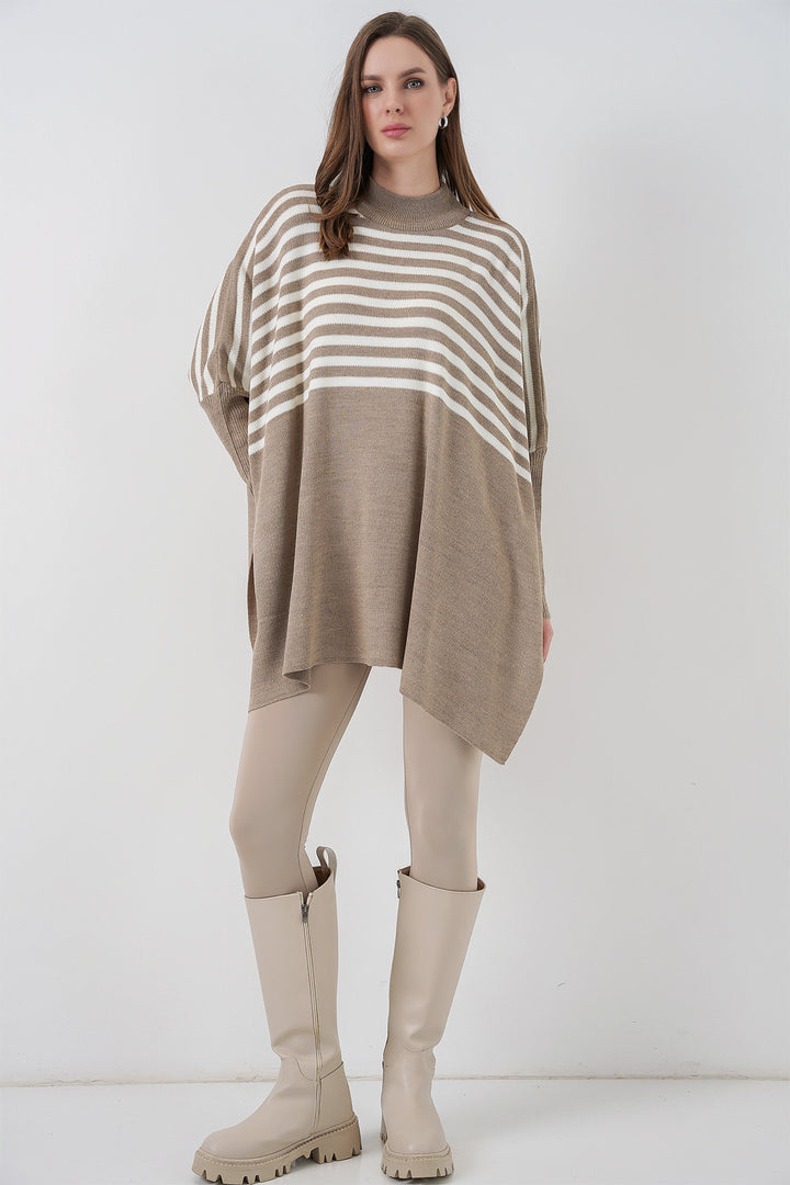 BGD Women Slit Poncho Sweater - A. Mink - Santa Catarina Otzolotepec