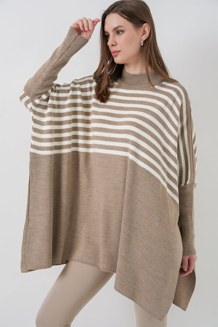 BGD Women Slit Poncho Sweater - A. Mink - Santa Catarina Otzolotepec