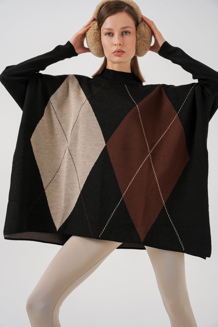 BGD Women Slit Poncho Sweater - Charcoal Black - Montemorelos
