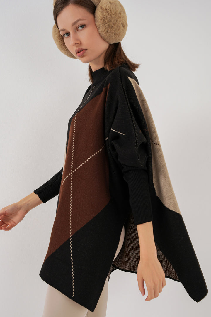 BGD Women Slit Poncho Sweater - Charcoal Black - Montemorelos
