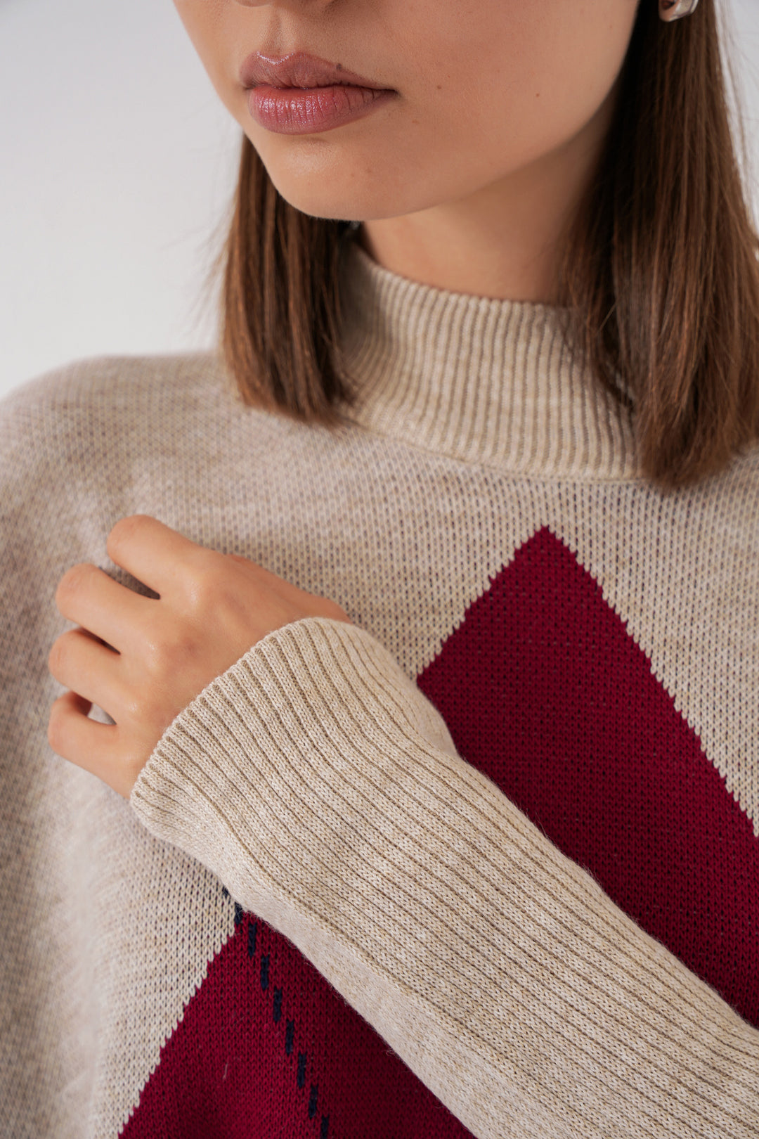 BGD Women Slit Poncho Sweater - M. Cream - Taylor