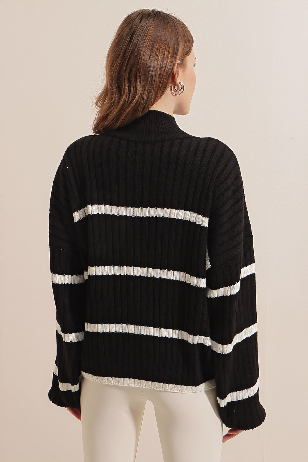 BGD Women Striped Oversized Fisherman's Sweater - Black - Soria