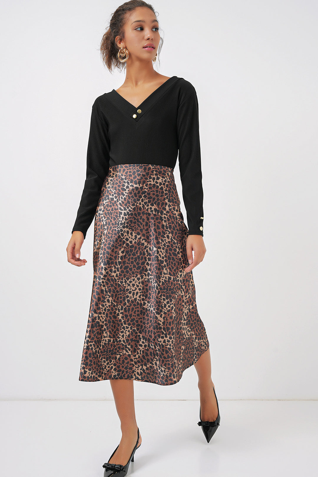 BGD Women Satin Skirt - Brown - Goes