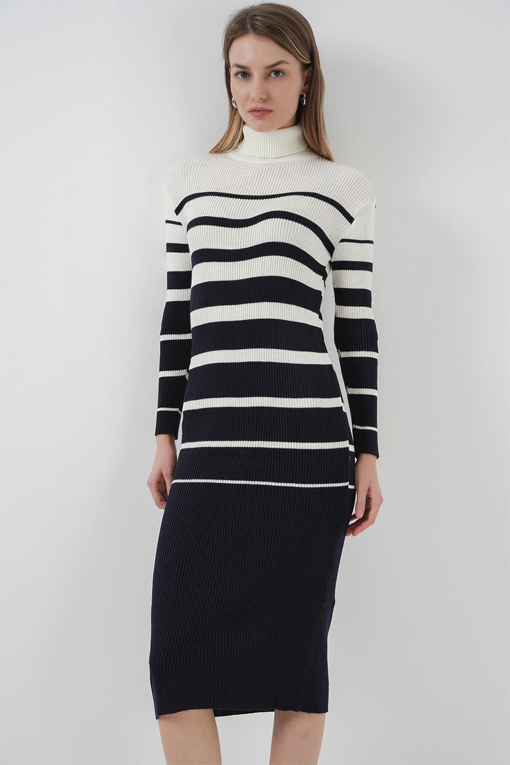 BGD Women Navy Blue White Knit Dress - Conroe