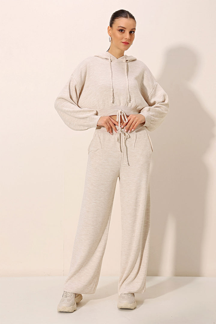 BGD Women Hooded Oversized Two-Piece Set - Cream - Avondale
