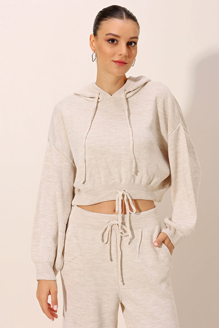 BGD Women Hooded Oversized Two-Piece Set - Cream - Avondale