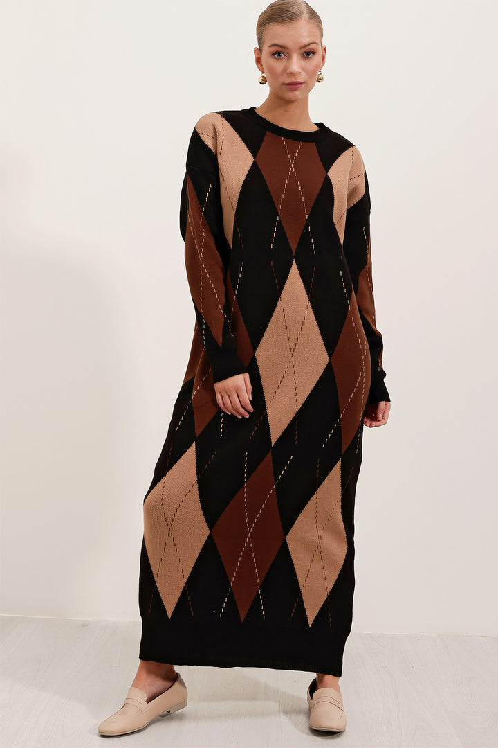 BGD Women Long Knit Dress - Black - Evesham